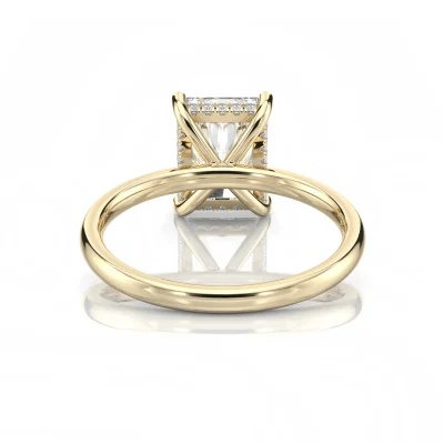 Inel de Logodnǎ – Moissanite Radiant Hidden Halo