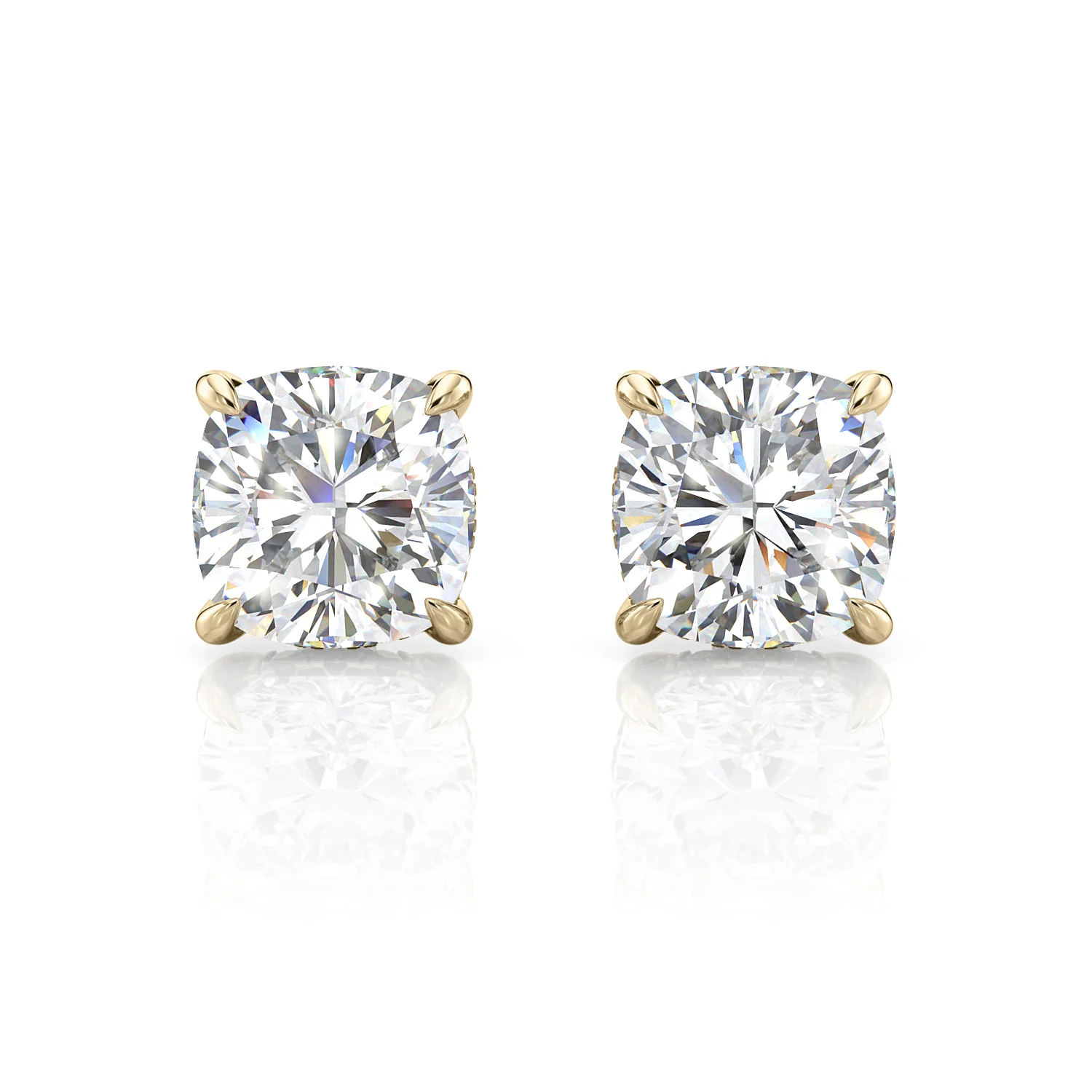 Cercei din moissanite Cercei vazuti din fata